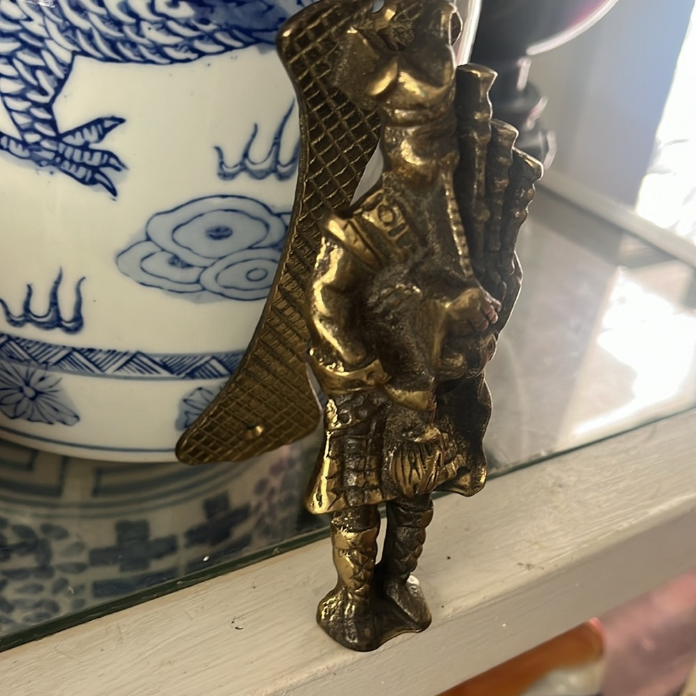 •VINTAGE MIDCENTURY BRASS DOOR KNOCKER BAGPIPE• - Picture 2 of 10